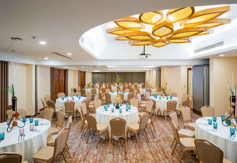 4. 베스트 웨스턴 ..