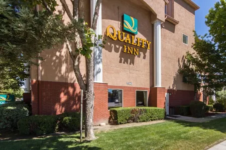 Quality Inn San Jose Airport-Silicon Valley Отели в г. Сан-Хосе