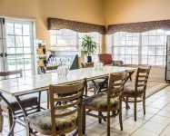 Rodeway Inn & Suites