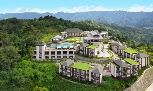 Dusit Thani Himalayan Resort