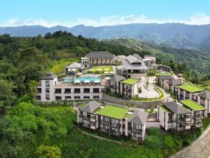 Dusit Thani Himalayan Resort