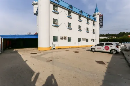 Geumsan Cherry Scent Отели в г. Кымсан