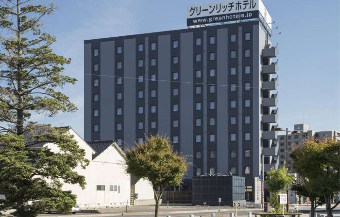 Green Rich Hotel Izumo (Artificial Hot Spring Futamata Yunohana)