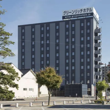 Green Rich Hotel Izumo (Artificial Hot Spring Futamata Yunohana)