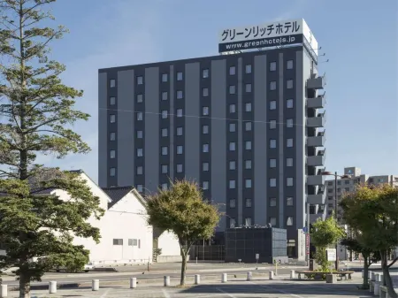 Green Rich Hotel Izumo (Artificial Hot Spring Futamata Yunohana)