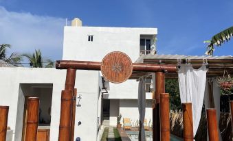 Wander Boutique Hotel
