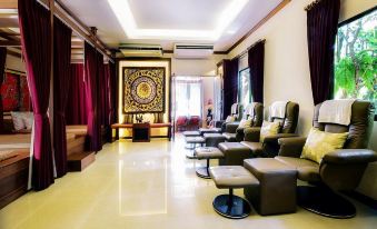 Baan Thapae Boutique Resort and Thai & Relax Massage