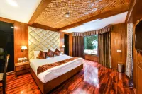 Royal Grandiose Pahalgam - بوتيك