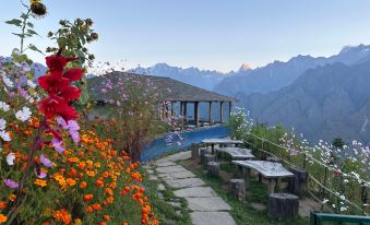 Blue Poppy Resort