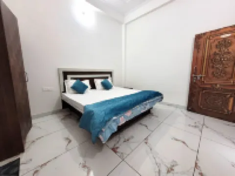 Hotel Ramghat Inn -in Front of Mandakini River Hotels in Chitrakoot