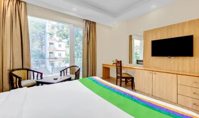 Treebo Sai Village Gold Souk - Sec 43 Hotels near Devi Art Foundation