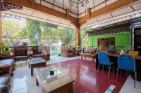 Hotel Wisata Ziarah Sunan Bonang Syariah Mitra RedDoorz