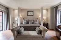 Artesana Luxury Villa