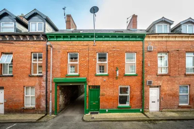 Chamberlain House Hotels in 