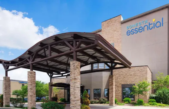 印第安納波利斯機場索尼斯塔精品酒店