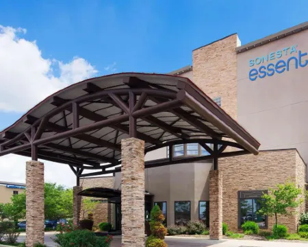 Sonesta Essential Indianapolis Airport Hotels in Plainfield