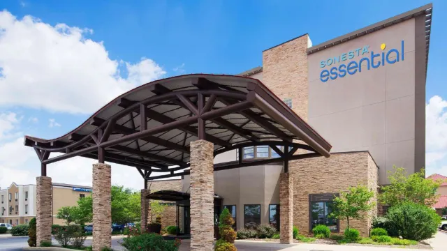 印第安納波利斯機場索尼斯塔精品酒店