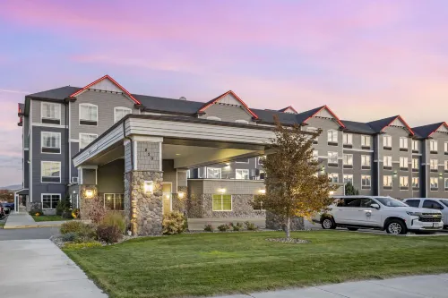 Best Western Plus Peppertree Inn at Omak - WiFi