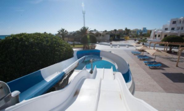 Thapsus Beach Resort