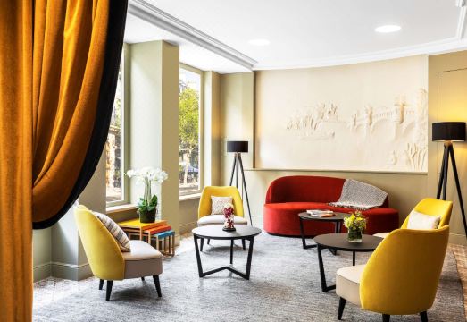 호텔 듀크 드 부르고뉴 로비