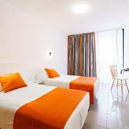 Marina Resort Benidorm - the Original Benidorm Vibe