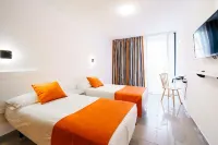 Marina Resort Benidorm - the Original Benidorm Vibe Hotel a Benidorm