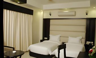 Hotel Meridian Plaza - Housity