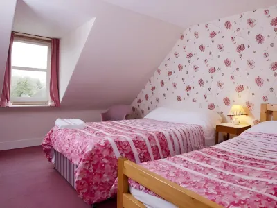 Waverley Hotel Hotels in Forres