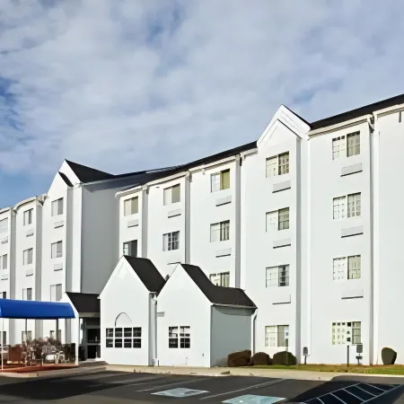 Microtel Inn & Suites by Wyndham Rock Hill/Charlotte Area