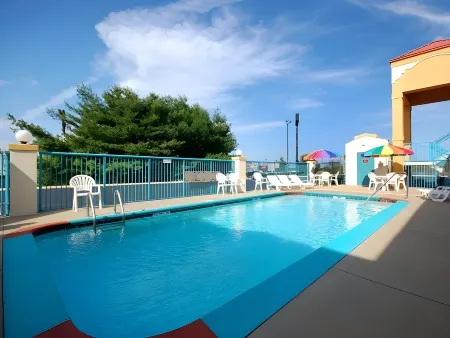 Baymont by Wyndham Franklin