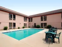 Days Inn & Suites by Wyndham Casey Hotels in Casey