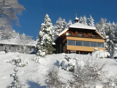 赫裏霍夫木屋酒店