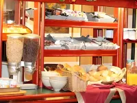 Quick Palace Epinal - breakfast