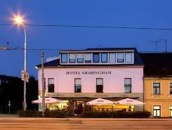 Hotel Sharingham