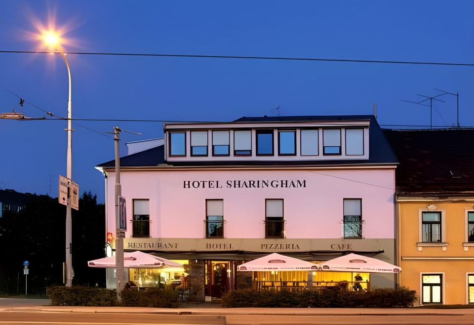 hotel overview picture