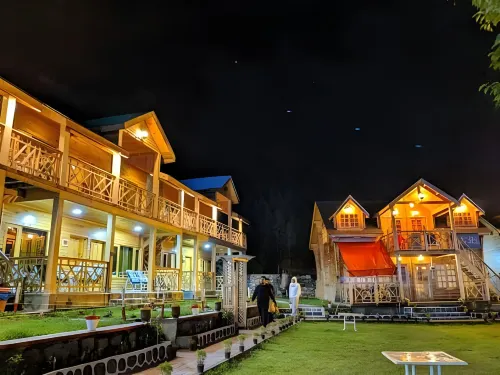 Swiss Wood Cottages Naran