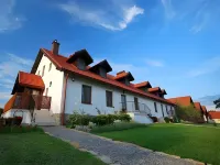 Dwór Kombornia - Folwark - 3-Star