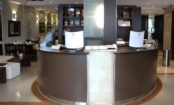 Up Viamonte Hotel
