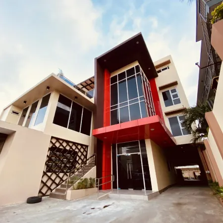 Emmie Hotel