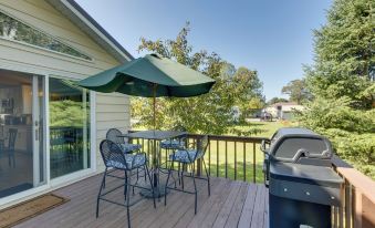 Riverfront Shawano Home w/ Private Backyard!