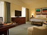 The Ritz-Carlton, Charlotte Hotels near Bojangles Coliseum