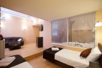 Avtodvor Hotel