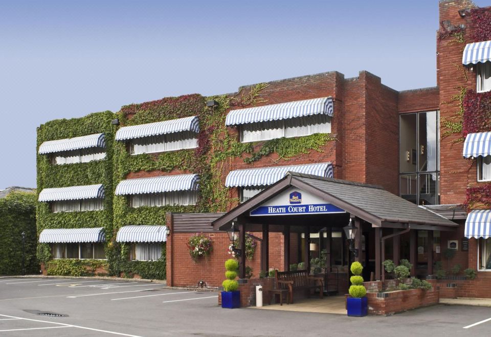 hotel overview picture