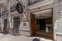 Soho Boutique Turia Hotels near Mercado Colon