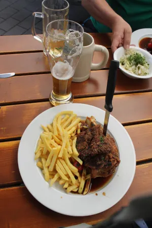 Küffner Hof Отели в г. Лангенбреттах