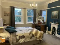 Seaside-Scarborough-WiFi-Parking-Petsok-Sleeps-7 8 Hotels in West Ayton