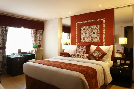 Park Lane Hotel