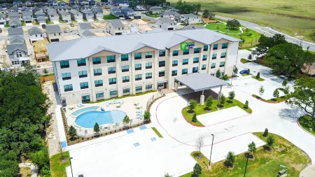 Holiday Inn Express & Suites Dripping Springs - Austin Area