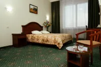 Alyaska Hotel