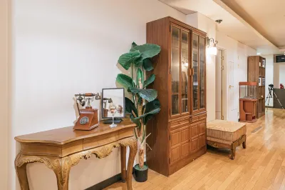 Guest House Linden Отели рядом с достопримечательностью «Jeju Jeolmul Natural Recreation Forest»